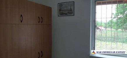 casa-4-camere-teren-1200-mp-campulung-17