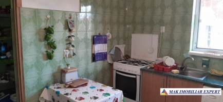 casa-4-camere-teren-1200-mp-campulung-23