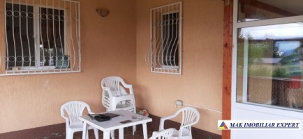 casa-4-camere-teren-1200-mp-campulung-27