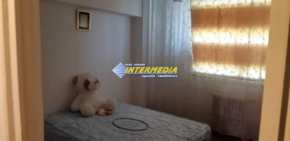 apartament-4-camere-de-vanzare-etaj-intermediar-zona-ampoi-1-1