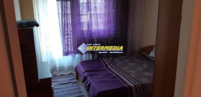 apartament-4-camere-de-vanzare-etaj-intermediar-zona-ampoi-1-3