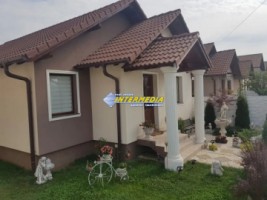 casa-noua-de-vanzare-mobilata-si-utilata-complet-finisata