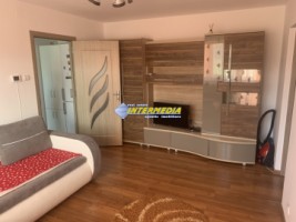 apartament-2-camere-mobilat-si-utilat-in-cetate-zona-bulevard-2