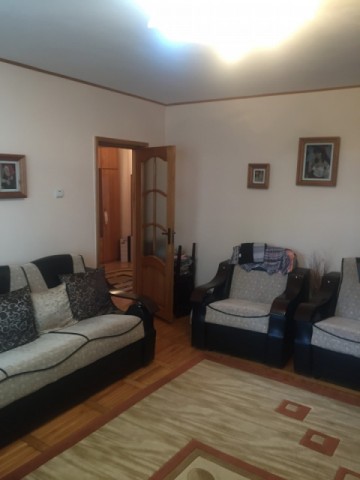 apartament-3-camere-zona-primaverii-piata-micasuprafata-de-65-mp-pret-59900-euro-neg-1