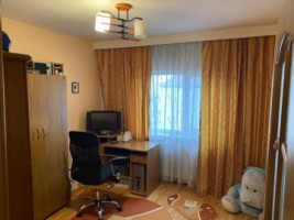 apartament-3-camere-zona-stejari-suprafata-de-78-mp-68000-euro-6