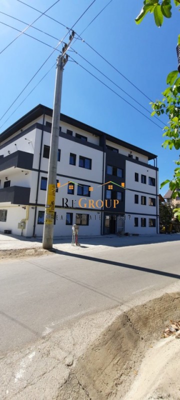 apartament-cu-3-camere-spre-vanzare-cug-9