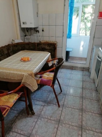 apartament-cu-4-camere-de-vanzare-in-alba-alba-iulia-1