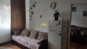 vanzare-apartament-2-camere-in-zona-cetate