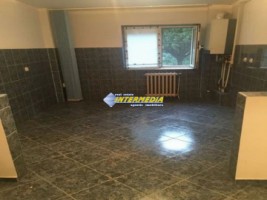 2-camere-decomandat-de-vanzare-in-cetate-alba-iulia-zona-stadion
