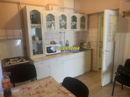 apartament-3-camere-decomandat-de-vanzare-ampoi-1-alba-iulia-10