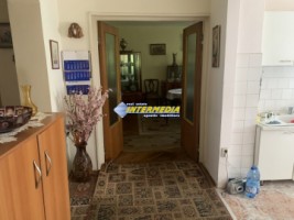 apartament-3-camere-de-vanzare-cetate-etaj-1-1