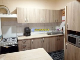apartament-3-camere-de-vanzare-ampoi-1-etaj-1