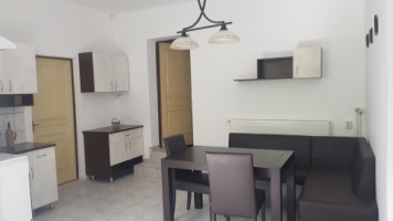 apartament-3-camere-cu-curte-zona-strand-9