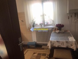 apartament-3-camere-zona-tolstoi-etaj-1-cu-garaj-2