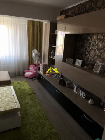 apartament-2-camere-recent-renovat-in-cetate-4