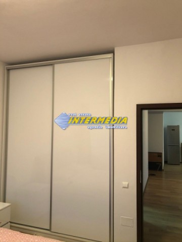 apartament-3-camere-de-inchiriat-bloc-nou-centru-14