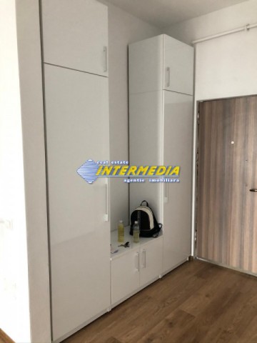 apartament-3-camere-de-inchiriat-bloc-nou-centru-17
