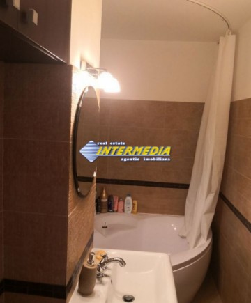 apartament-3-camere-de-vanzare-cetate-etaj-2-renovat-total-2