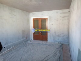apartament-2-camere-de-vanzare-cetate-zona-closca-bloc-proprietati