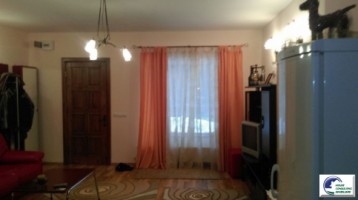 predeal-vila-de-vanzare-tip-duplex-5