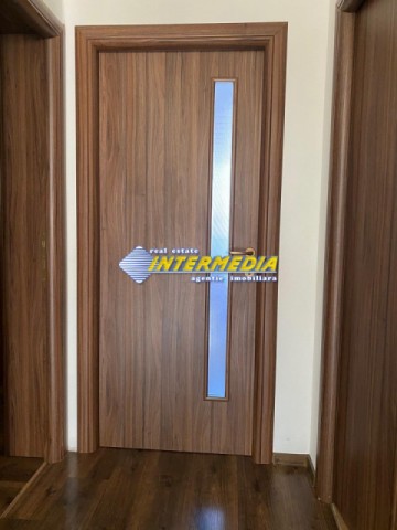 casa-pe-un-nivel-p-de-vanzare-cu-450-mp-teren-in-alba-iulia-zona-cetate-kaufland-4