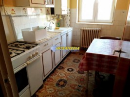apartament-2-camere-finisat-de-vanzare-cetate-closca-etaj-1-4