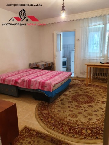 oferta-garsoniera-de-vanzare-30-mp-alba-iulia-centru-0