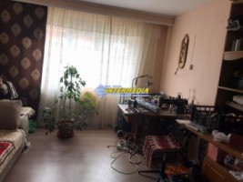 apartament-2-camere-decomandat-de-vanzare-ampoi-3-3