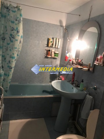 apartament-2-camere-decomandat-de-vanzare-ampoi-3-7