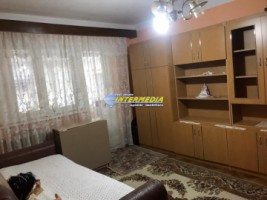 apartament-2-camere-de-vanzare-cetate-etaj-2-1