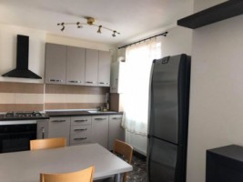 chirie-apartament-2-camere-pentru-pretenriosi-centru-vechi-complet-mobilat-imediat-ocupabil-5