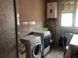 apartament-2-camere-de-vanzare-cetate-zona-piata-3
