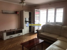 apartament-2-camere-de-vanzare-cetate-zona-piata-4