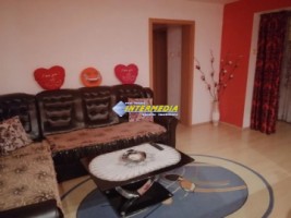 3-camere-3