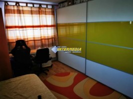 3-camere-decomandat-de-vanzare-in-centru-alba-iulia-etaj-intermediar-3