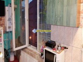 garsoniera-de-vanzare-in-alba-iulia-finisata-in-centru-5