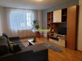 apartament-3-camere-de-inchiriat-centru-1