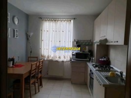 apartament-3-camere-de-inchiriat-centru-12