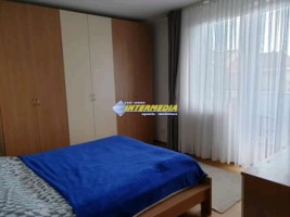 apartament-3-camere-de-inchiriat-centru-22