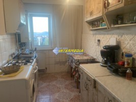 2-camere-decomandat-de-vanzare-in-cetate-zona-bulevard-2