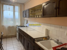 3-camere-decomandat-in-cetate-mobilat-si-utilat-de-inchiriat