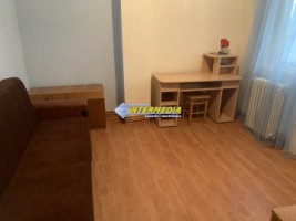 3-camere-decomandat-in-cetate-mobilat-si-utilat-de-inchiriat-16