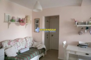 2-camere-cetate-decomandat-de-vanzare-in-cetate-etaj-1-zona-mercur-3