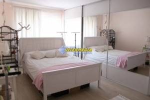 2-camere-cetate-decomandat-de-vanzare-in-cetate-etaj-1-zona-mercur-6