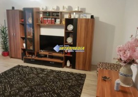 apartament-2-camere-decomandat-de-vanzare-cetate-2