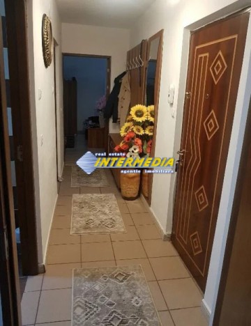 apartament-2-camere-decomandat-de-vanzare-cetate-6