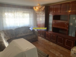 de-vanzare-apartament-2-camerele-decomandat-cetate-mercur-nefinisat-etaj-1-4