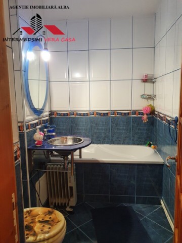 apartament-3-camere-de-vanzare-zona-cetate-alba-iulia-4