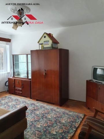 apartament-2-camere-de-vanzare-40-mp-alba-iulia-1