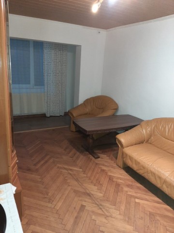 apartament-3-camere-mobilare-valea-aurie-1